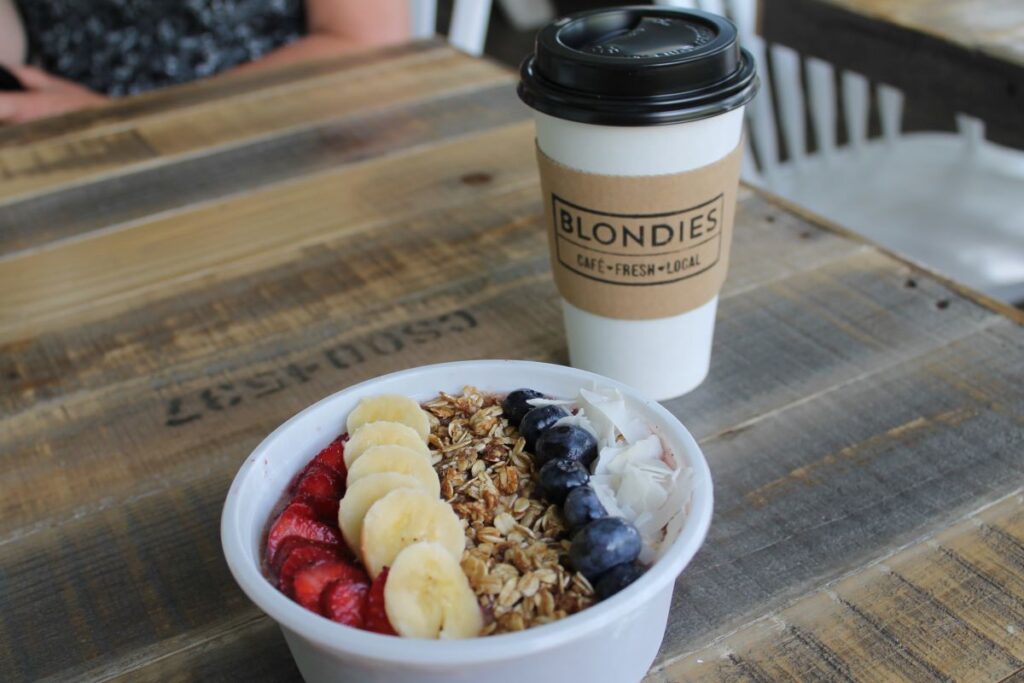 blondies cafe sicamous