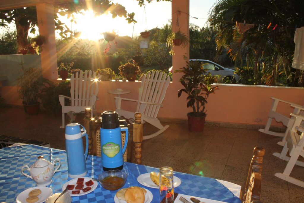 breakfast at casa in vinales 