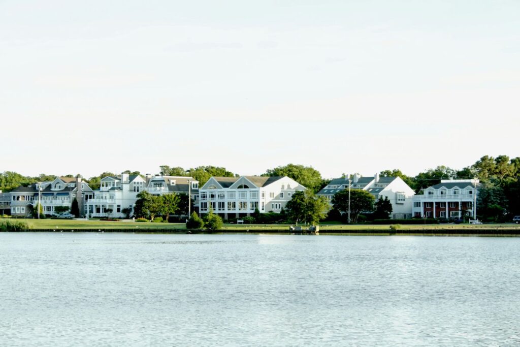dewey beach houses on water
