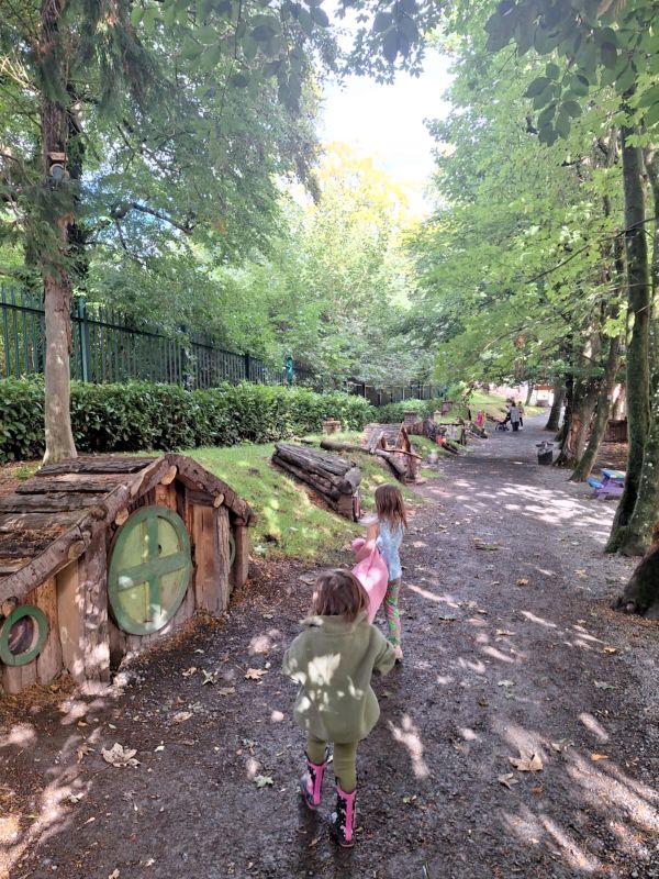 girls fairy trail newpark 