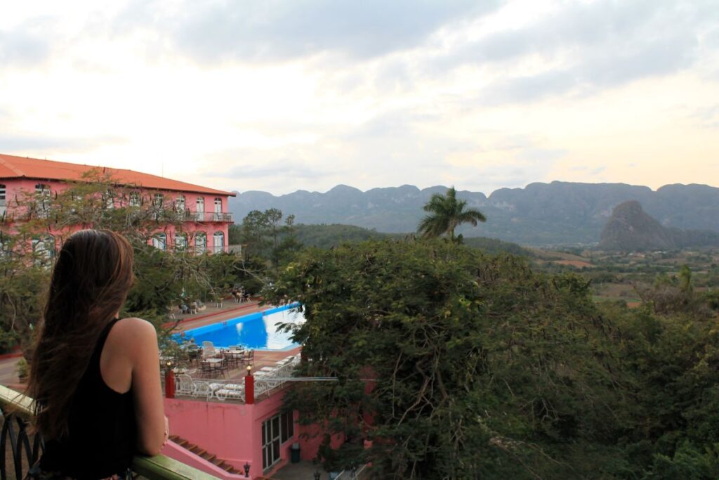 hotel los jazmines vinales