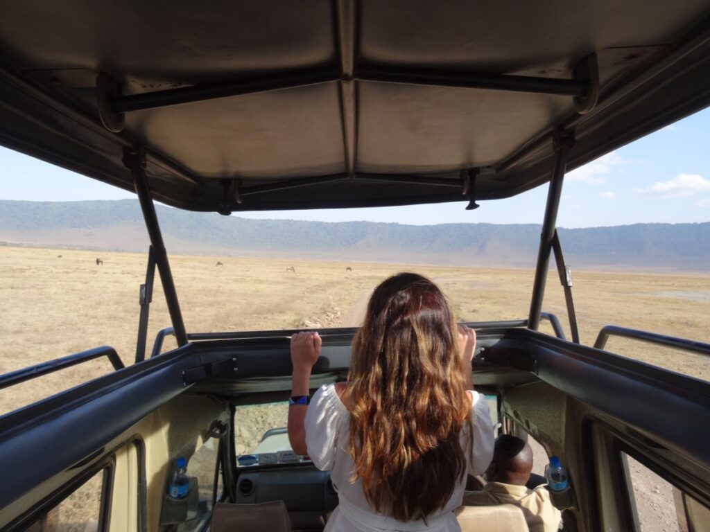 me safari jeep serengeti