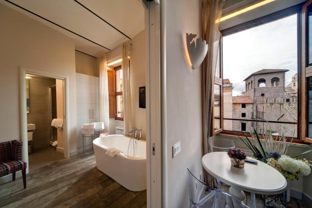 navona palace hotel rome room