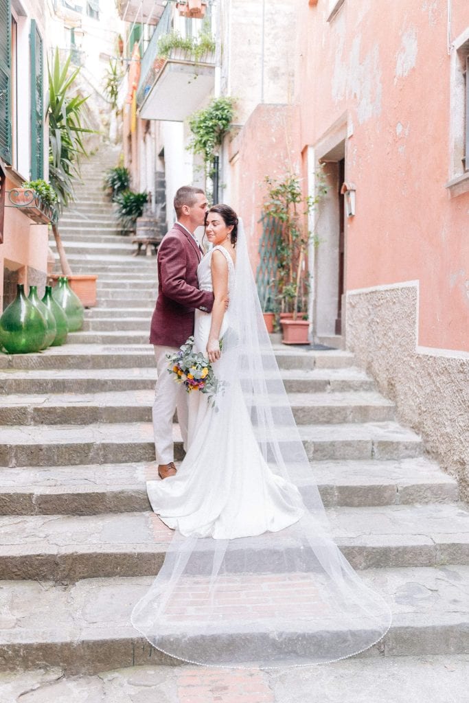 Couple posing in Monterosso old town 