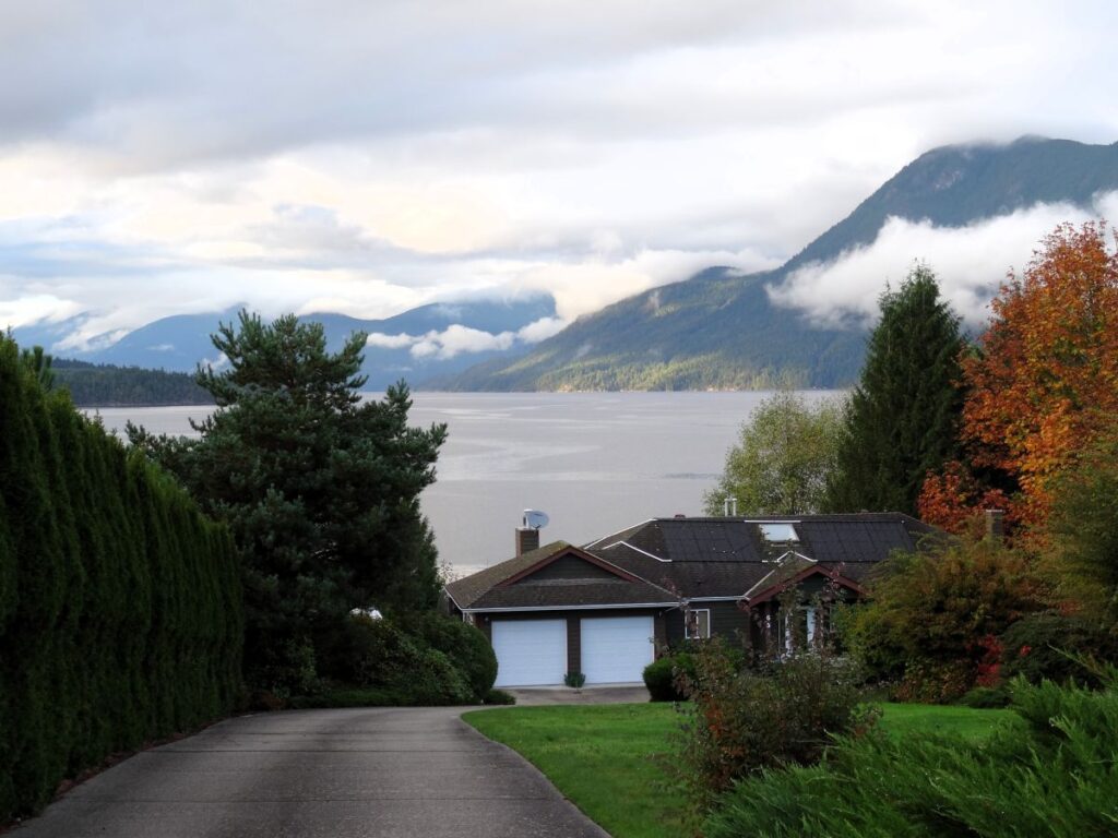 home on vancouver island